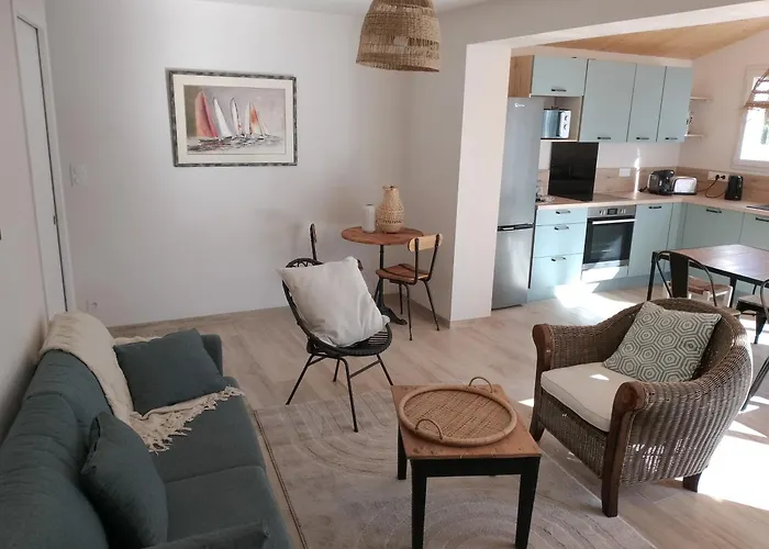 Casa de Férias Maison 6-8 Personnes, 300m De La La Guérinière